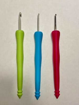 Traditional Pencil Rug Hooks - Assorted sizes